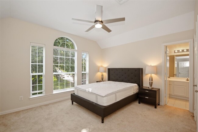 Building Photo - 11844 Grand Harbor Blvd