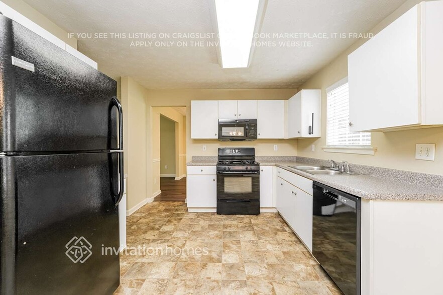 Building Photo - 3907 Brandon Lee Way