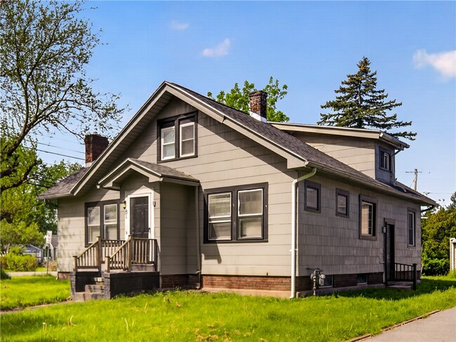 Building Photo - 81 Baier Dr