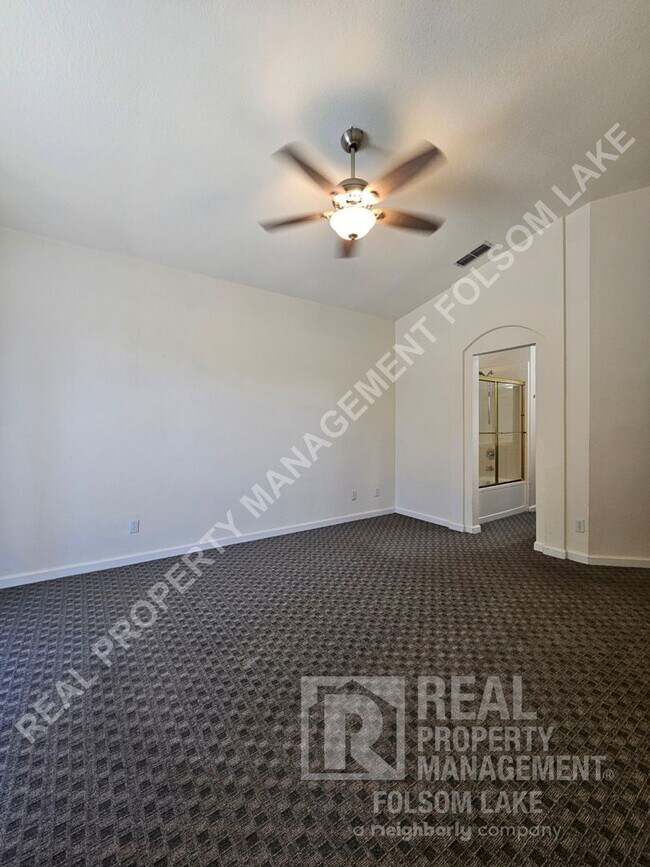 Building Photo - COMING SOON!!!  4bd 2ba home in Folsom