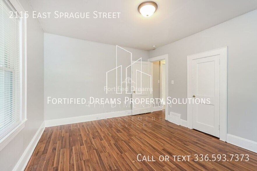 Building Photo - 2115 E Sprague St