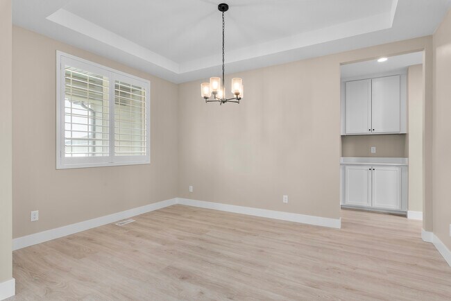 Building Photo - 874 Windsong Wy