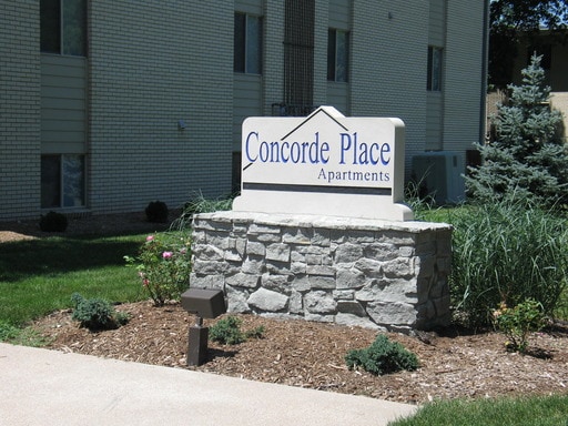 Building Photo - Concorde Place