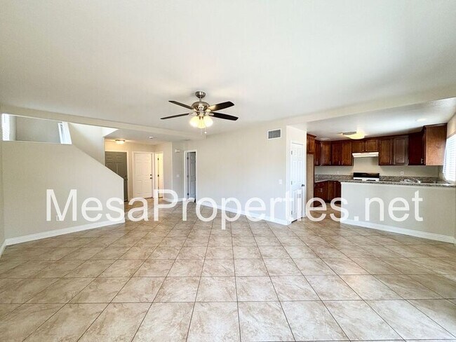 Building Photo - 15091 Brown Ln