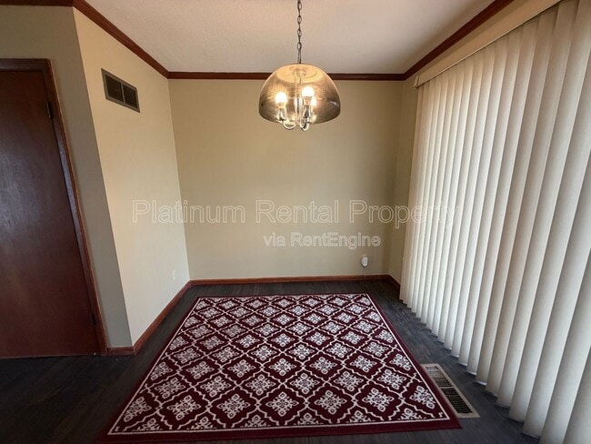 Building Photo - 2867 Monica Ct SW