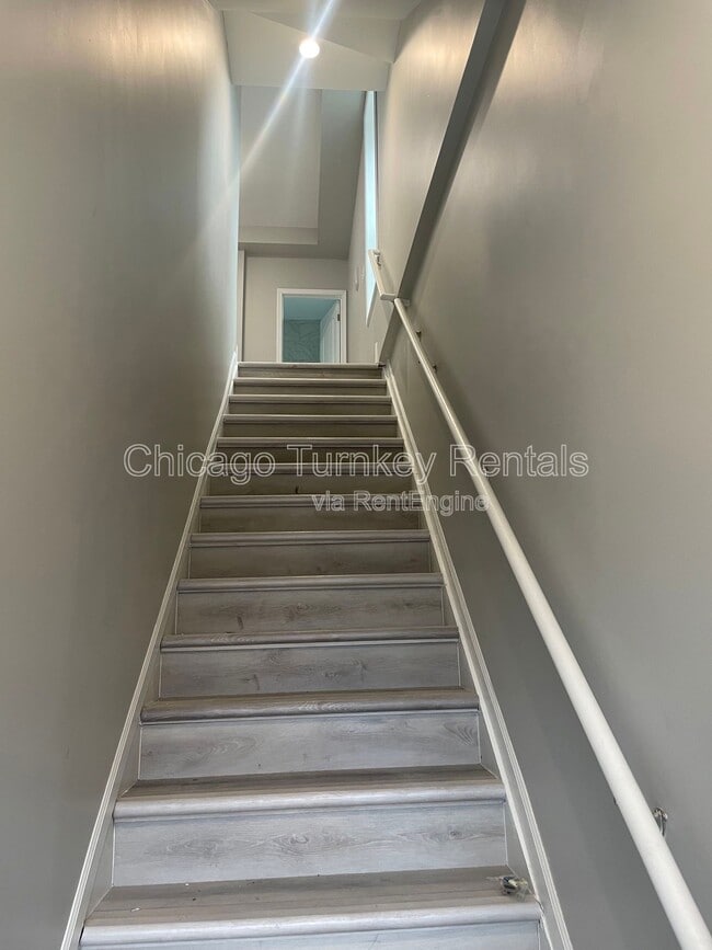 Building Photo - 1927 S Morgan St