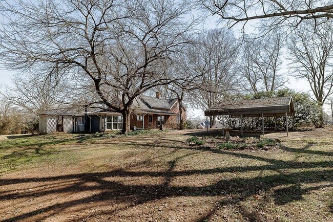 Building Photo - 1593 Archer Grove School Rd