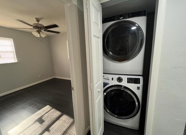 Building Photo - 6329 Rockaway St