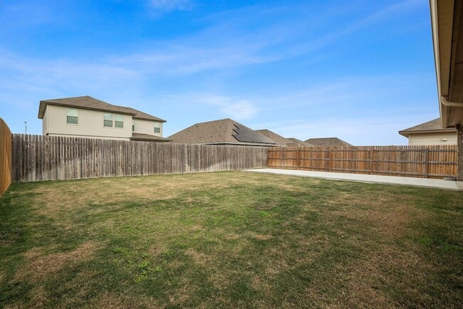 Building Photo - 229 Reagor Dr