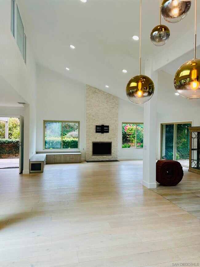 Building Photo - 2310 Via Munera