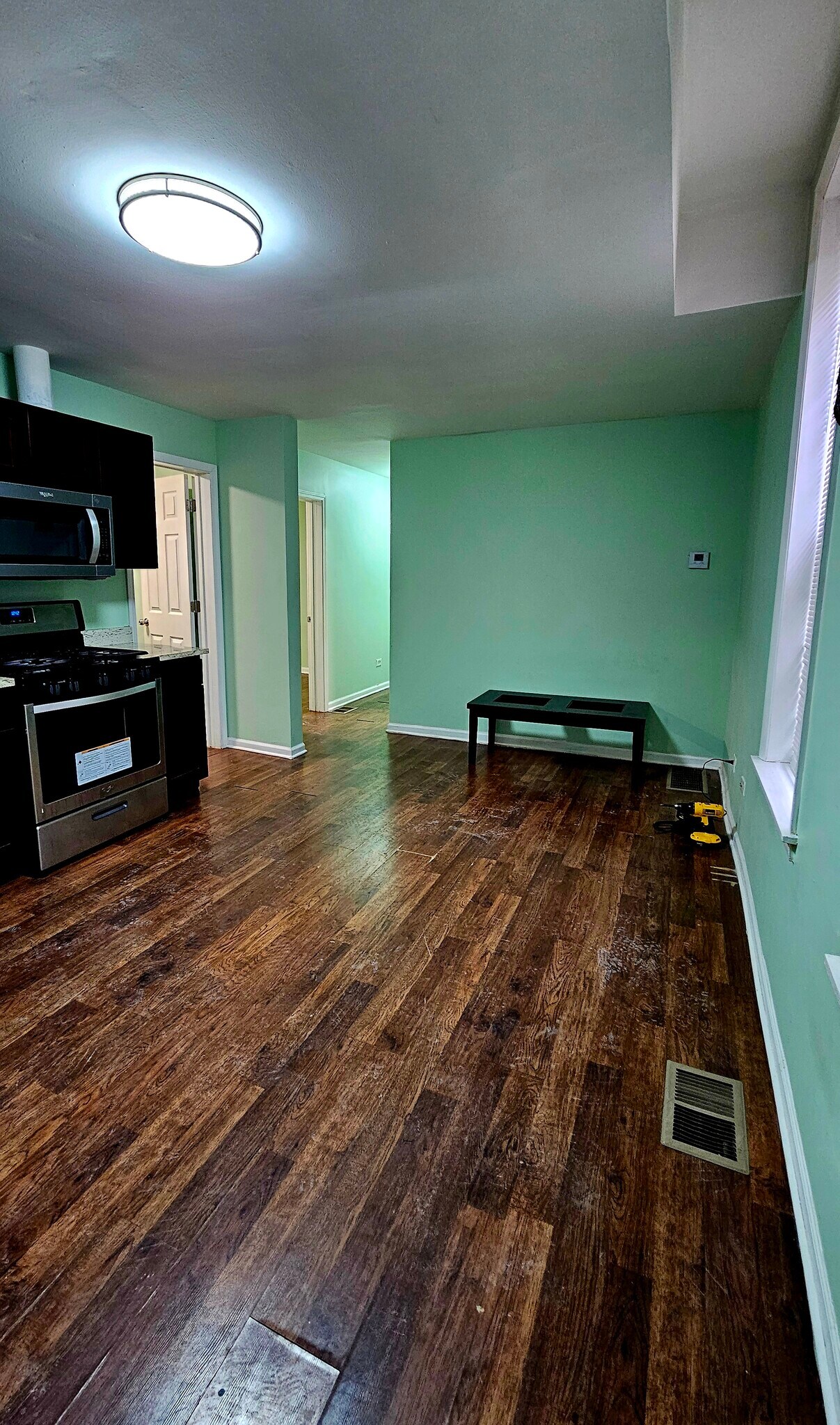 Building Photo - 3721 S Honore St