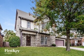 Building Photo - 8624 Highlands Dr