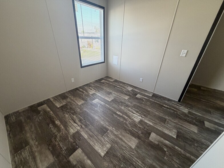 Building Photo - 38030 Pardo Dr