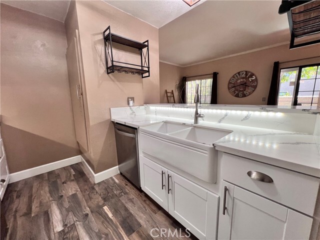 Building Photo - 2312 Archwood Ln