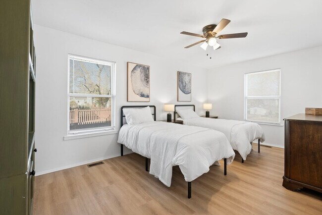 Building Photo - 1315 Washington St