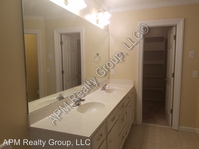 Building Photo - 3 br, 2 bath House - 18 Ricemill Ferry