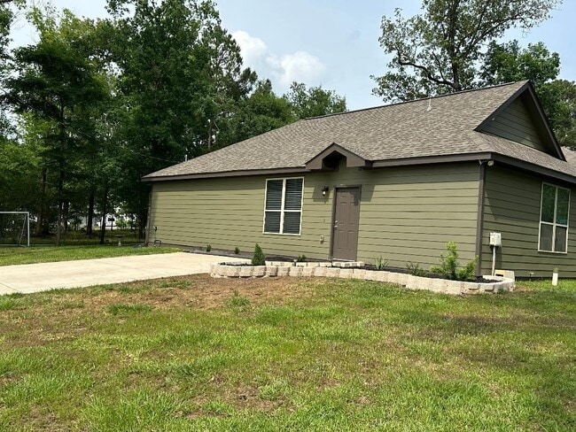 Primary Photo - 15063 Arrowhead Loop E