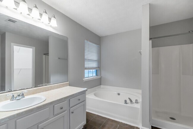 Building Photo - Spacious 4 Bedroom, 2.5 Bath Home on a Large Corner Lot in McDonough! ?