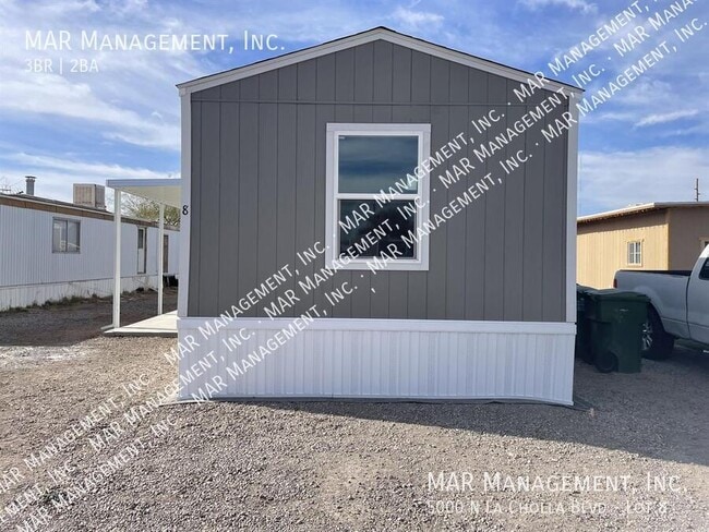 Building Photo - 5000 N La Cholla Blvd