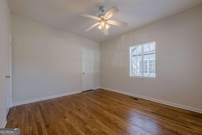 Building Photo - 1977 N Decatur Rd