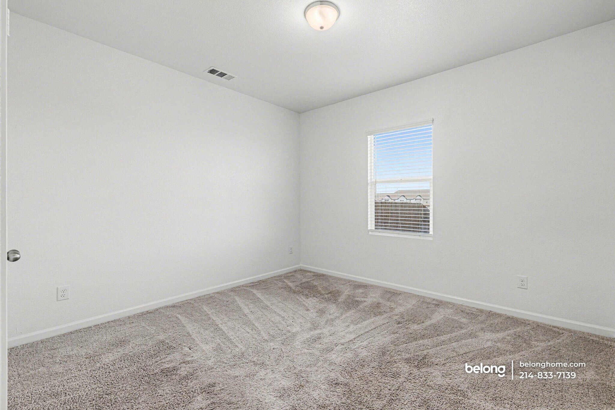 Building Photo - 1806 Chapel Hl Rd