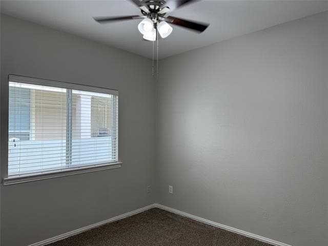 Building Photo - 413 Hilltop Dr