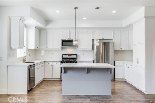 Building Photo - 2528 Plaza del Amo