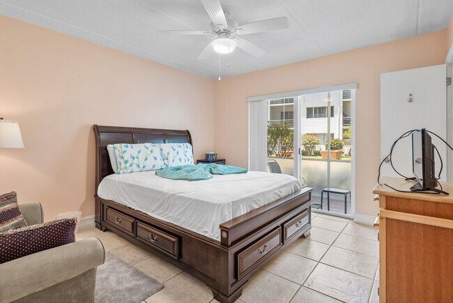 Building Photo - 4500 N Flagler Dr