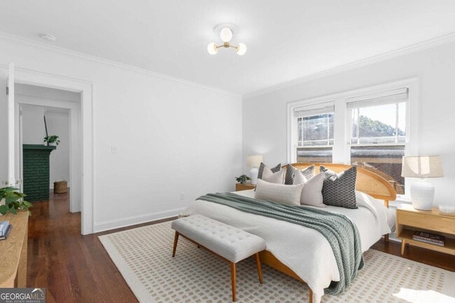 Building Photo - 987 Alloway Pl SE