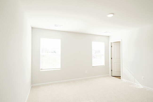 Building Photo - New Dog-Friendly Greene Co Townhome - Be The First To Live Here!