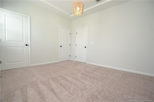 Building Photo - 1405 Luxor Dr