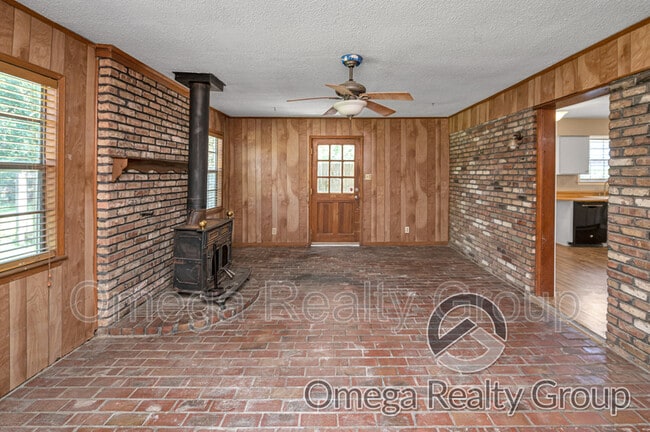 Building Photo - 21 Cullen Dr