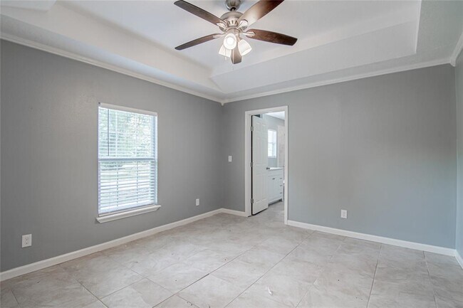 Building Photo - 227 Schooner Dr