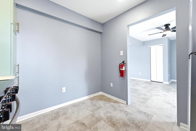 Building Photo - 79 Edinshire Rd