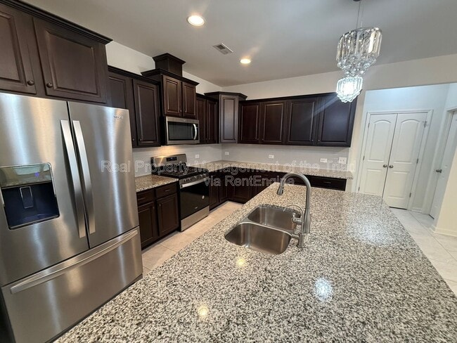 Building Photo - 4670 Wesmar Ct