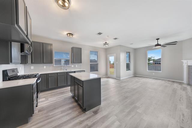 Building Photo - 407 Dartmoor Dr