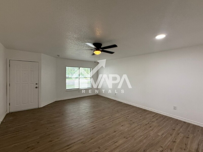 Building Photo - 4455 Sherwood Way
