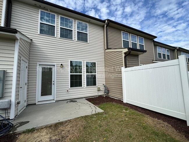 Building Photo - 4413 Lord Joseph Ct