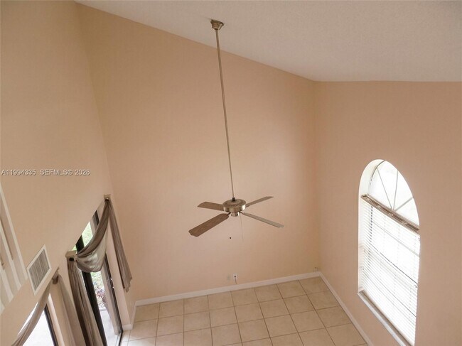 Building Photo - 10731 NW 16th Ct