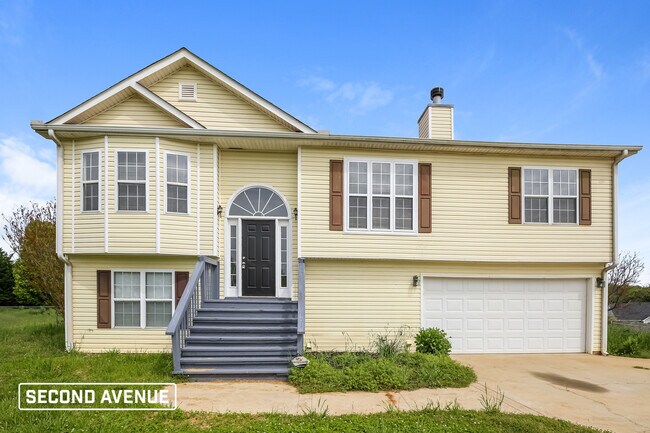 Primary Photo - 1010 Brynn Dr