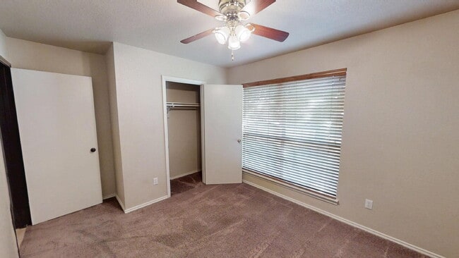 Building Photo - 3605 Coral Bay Ln