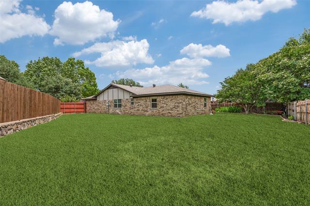 Building Photo - 6212 Shirley Dr