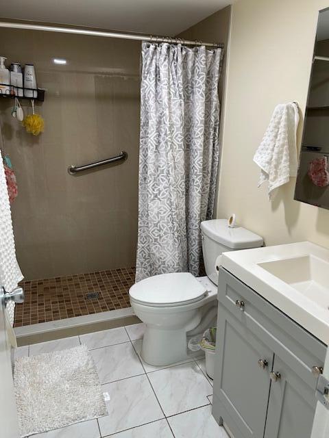 Building Photo - 200 Lake Carol Dr