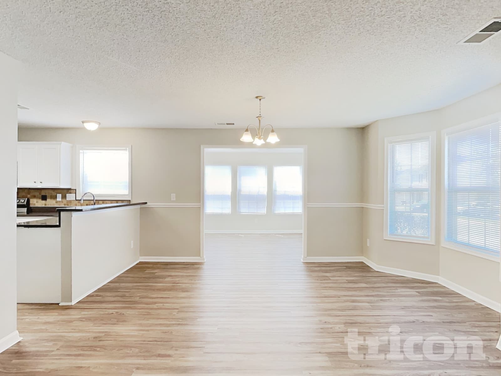 Building Photo - 2102 Taras Trace Dr