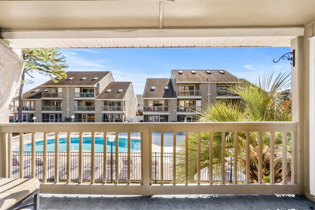 Building Photo - 1890E Auburn Ln