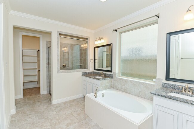 Building Photo - 4431 Wyatt Roland Wy