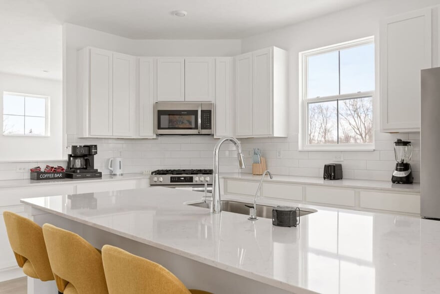 Building Photo - 17701 Remy Rd