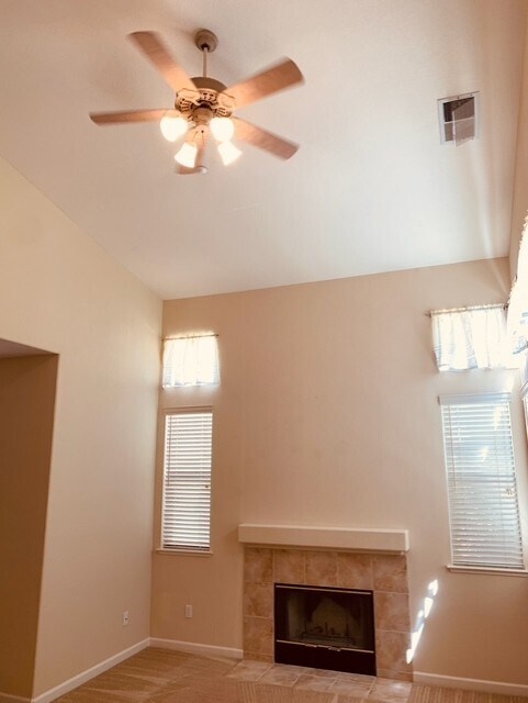 Building Photo - 701 Crawdad Ct