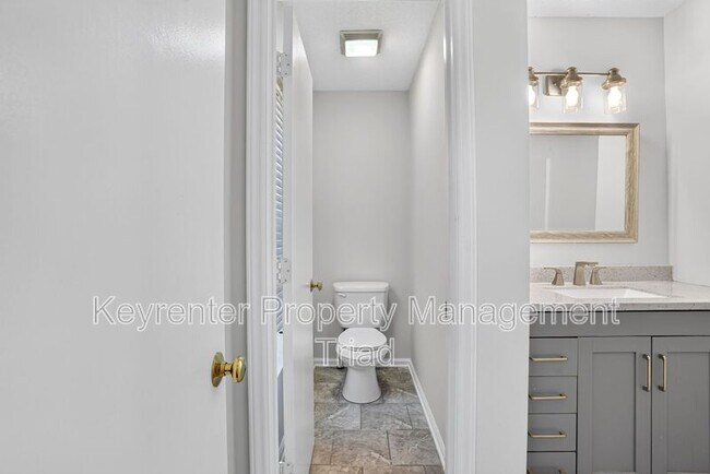 Building Photo - 4227 Blazingwood Ct