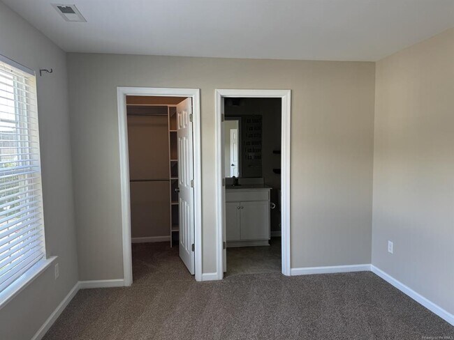 Building Photo - 3604 Hickory Neck Blvd